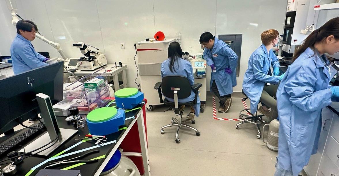 CryoEM Staff at work in Lab